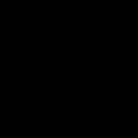 Profile Picture of Arusyak Keshishyan (@arusyakkeshishy) on Poshmark