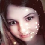 Profile Picture of Hannah DeVries (@pinkglitter17_) on Instagram