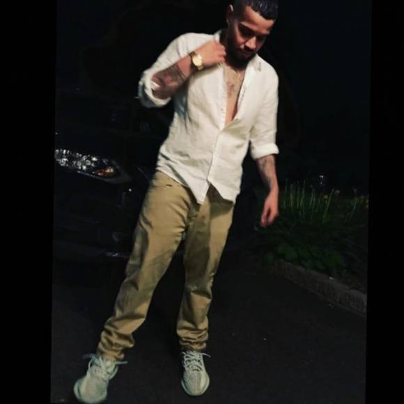 Cristian Figueroa - Poshmark Profile Picture of Cristian Figueroa (@cristianfigu536) on Poshmark