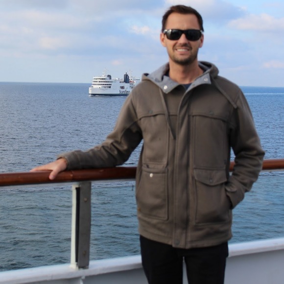 Profile Picture of John Mcquade (@johnmcquade88) on Poshmark