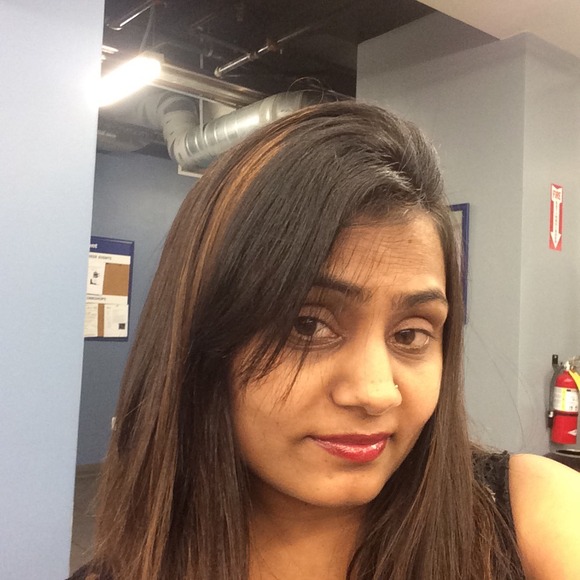 Profile Picture of Chet Patel (@chet123) on Poshmark