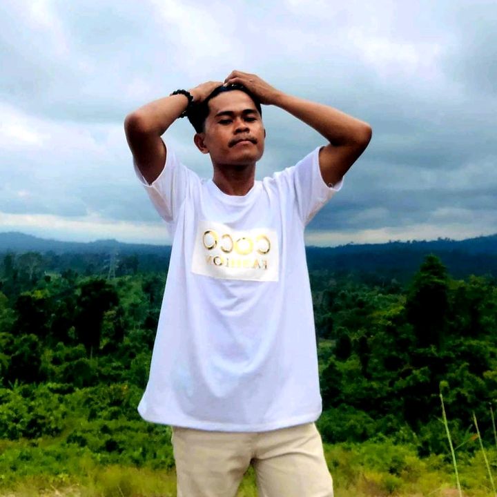 Profile Picture of G LENG PS (@broleng7511) on Tiktok