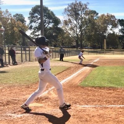 Profile Picture of Damien Gutierrez-Rodriguez (@DamienGutierr18) on Twitter