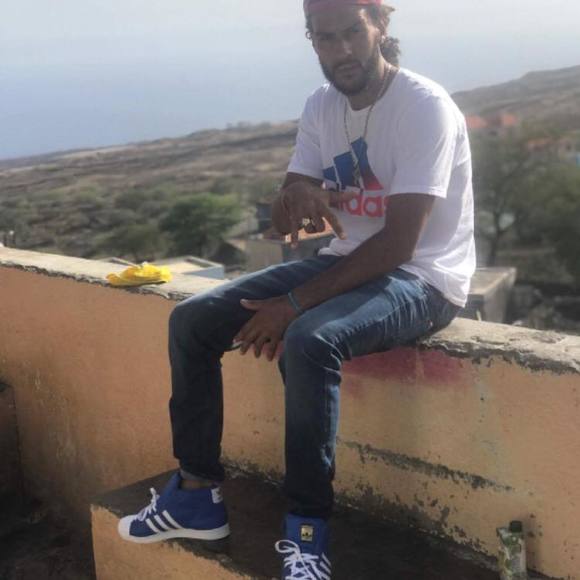 Profile Picture of Bruno Ribeiro (@cmrimr) on Poshmark