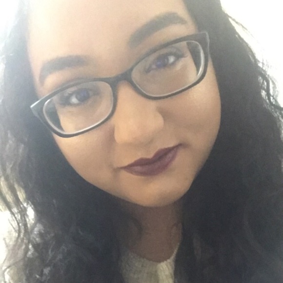 Profile Picture of Divya Daripalli (@divya_sd) on Poshmark