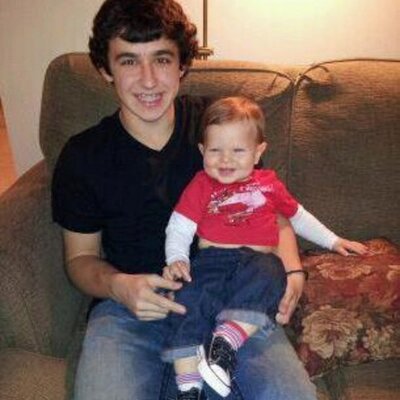 Profile Picture of Alex DiMaggio (@@TheCheekClapper) on Twitter