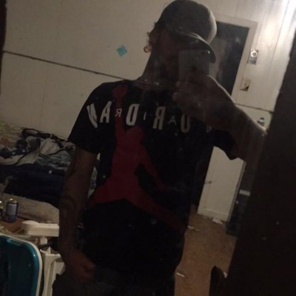 Profile Picture of Marc Duval (@duvlllcharli) on Poshmark