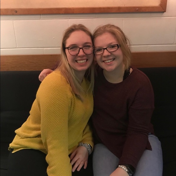 Profile Picture of Lexie Blaschko (@lblaschko22) on Poshmark