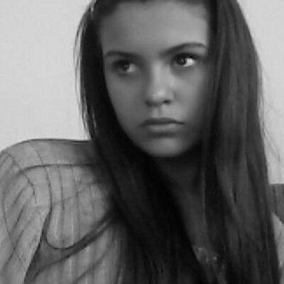 Profile Picture of Clare Montgomery (@ClareIvone) on Twitter