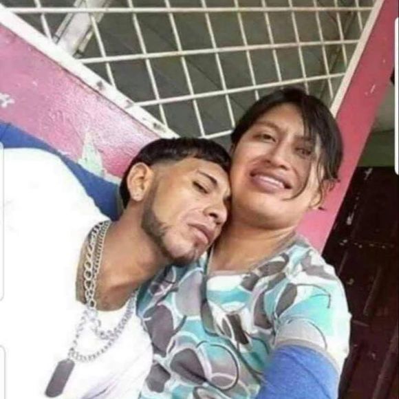 Profile Picture of Dinorka Santos (@bussibecca) on Poshmark