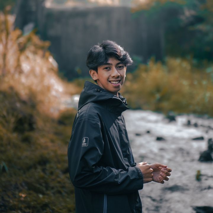 Profile Picture of Muhammad Shidiq (@backpackerkurus) on Tiktok