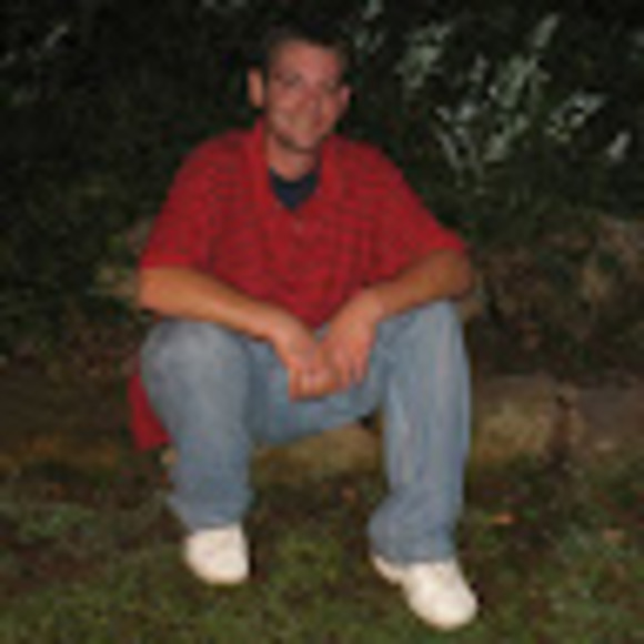 Profile Picture of Wes Shirah (@uafan7712) on Poshmark