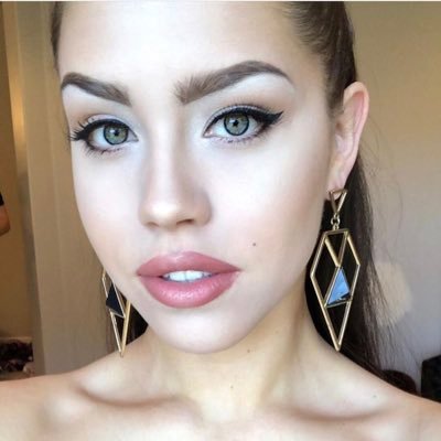 Profile Picture of Jordyn Rae (@rae_jordy) on Twitter