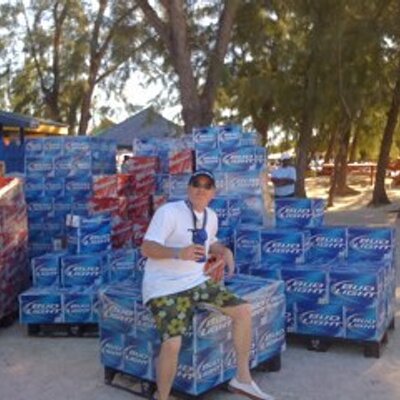 Profile Picture of Scott Yarnall (@sdyarnall) on Twitter