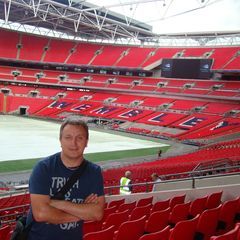 Profile Picture of Robert Majorczak (@robert.majorczak) on Tiktok