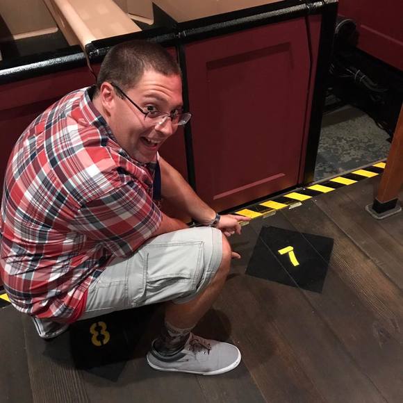 Profile Picture of Tom Corless (@wdwnewstoday) on Poshmark
