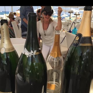 BJ Rogers - Instagram Profile Picture of BJ Rogers (@bjrdesign) on Instagram