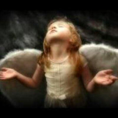 Profile Picture of The Little Angel (@Tracy_Tobin) on Twitter