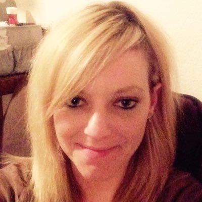 Profile Picture of Jackie Strickland (@jackiebean82) on Twitter