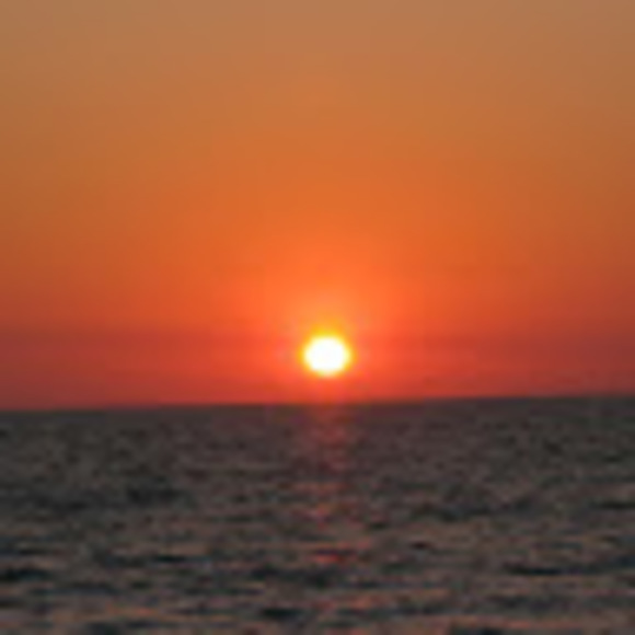 Profile Picture of Noelle Lehman (@nflnoelle) on Poshmark