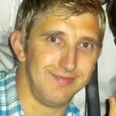 Profile Picture of Dean Currie (@chinner31) on Twitter