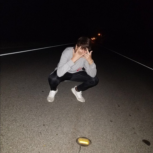 Profile Picture of Jake Tidwell (@aposttle) on Poshmark