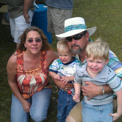Profile Picture of Lisa Yon Nugent (@Lisa32091) on Twitter