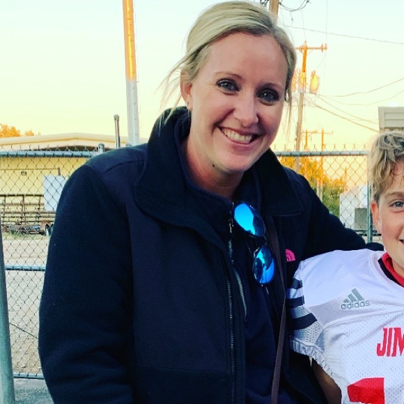 Profile Picture of Amie Cooley (@amiecooley) on Poshmark