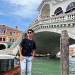 Profile Picture of Max Jiang (@m.a.x_i_) on Instagram