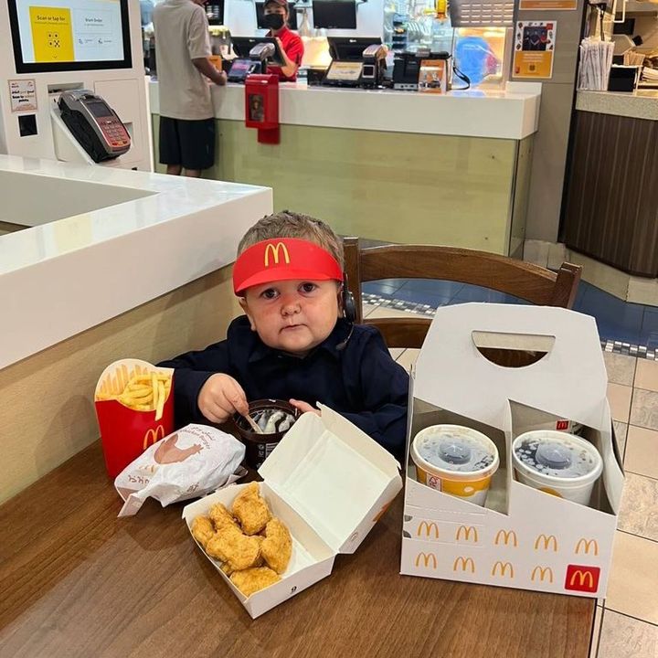 Profile Picture of Andrew Roblero (@andrew.roblero) on Tiktok