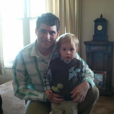Profile Picture of Zachary Hall (@zacharythall) on Twitter