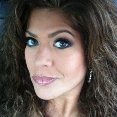 Profile Picture of Julia Humphrey (@HumphreyJulia) on Twitter