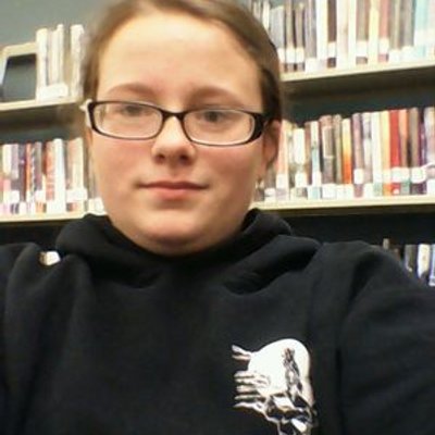 Profile Picture of Selena Weaver (@SelenaJewell30) on Twitter