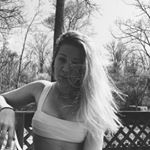 Profile Picture of linds ☆ ☆ (@lindseykbowling) on Instagram
