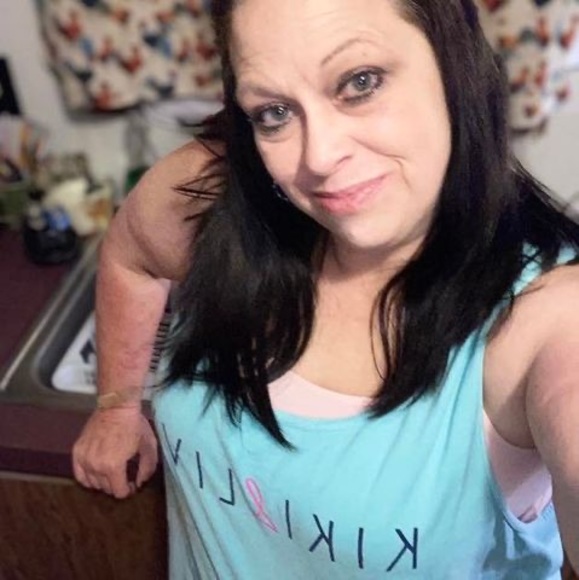 Profile Picture of Monica Roberts (@monicarobert493) on Poshmark