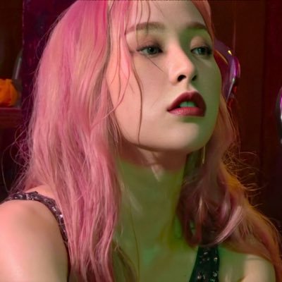 Profile Picture of Chen Da Jinx (@kindofjinx) on Twitter