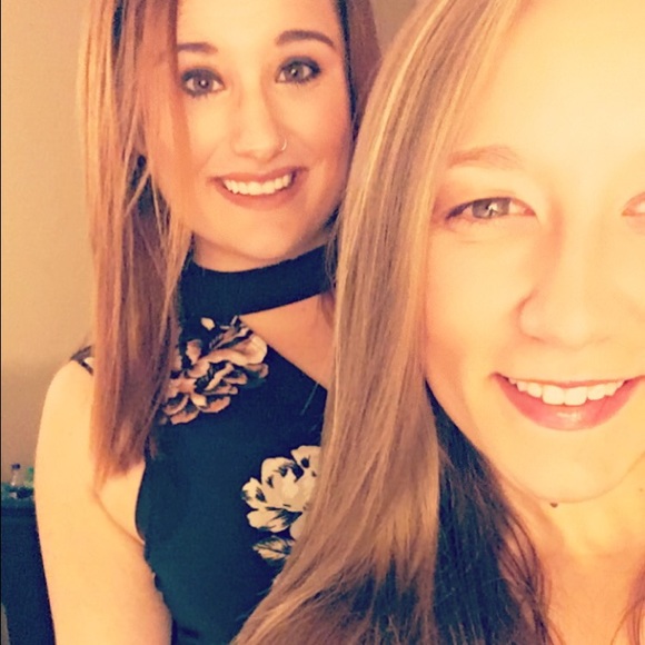 Profile Picture of Kaitlyn Plogger (@kploggsss) on Poshmark