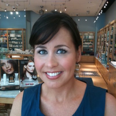 Profile Picture of Leigh Sidell (@LeighSidell) on Twitter