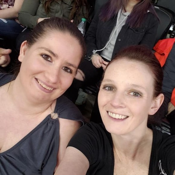 Profile Picture of Natashua Humrich (@humrich0228) on Poshmark