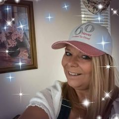 Profile Picture of cathymoen7 (@cathymoen7) on Tiktok