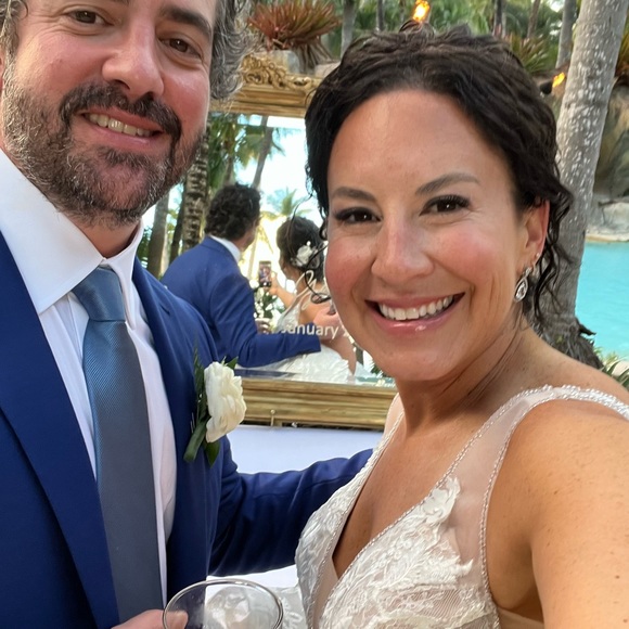 Profile Picture of Kaley Hoffman (@kaley_hoffman) on Poshmark