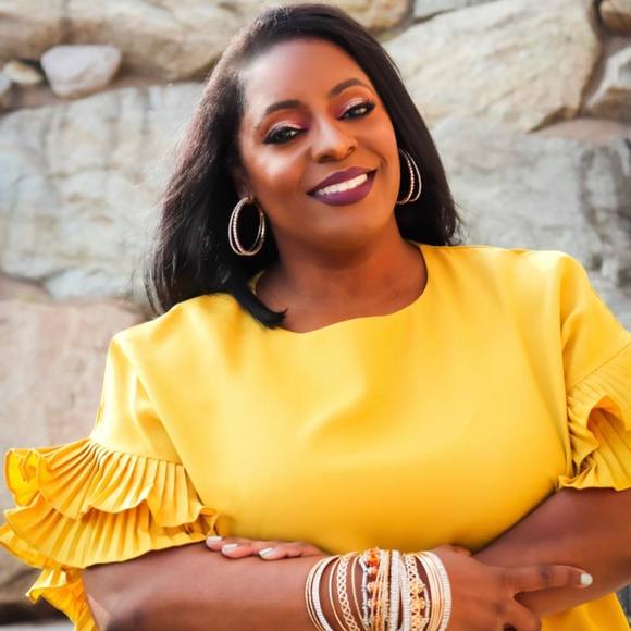 Profile Picture of Jasmine Savage (@simplyjazzy82) on Poshmark