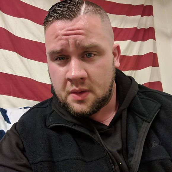 Profile Picture of Brandon Bowles (@bbowles78) on Poshmark