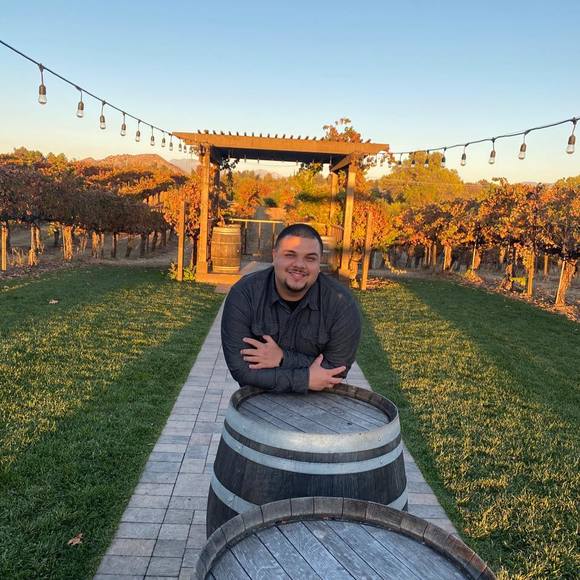 Profile Picture of Robert Anthony (@rae187) on Poshmark