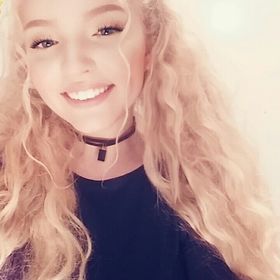 Profile Picture of Haley Smith (@halbrooke16) on Pinterest