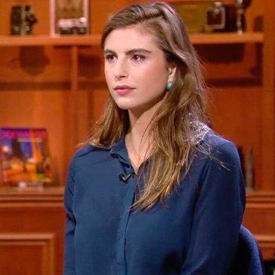 Profile Picture of Hannah Leone (@HannahMLeone) on Twitter