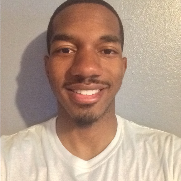 Profile Picture of Joseph Bennett (@grandpajoe) on Poshmark