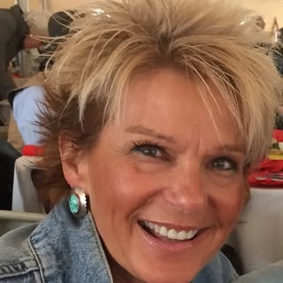 Profile Picture of Laurie B (@laurie.buffer) on Instagram