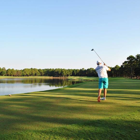 Profile Picture of Danny Pemberton (@dannypemberton) on Poshmark