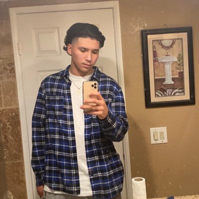 Profile Picture of Daniel Alvarado (@4Hunnidan) on Twitter
